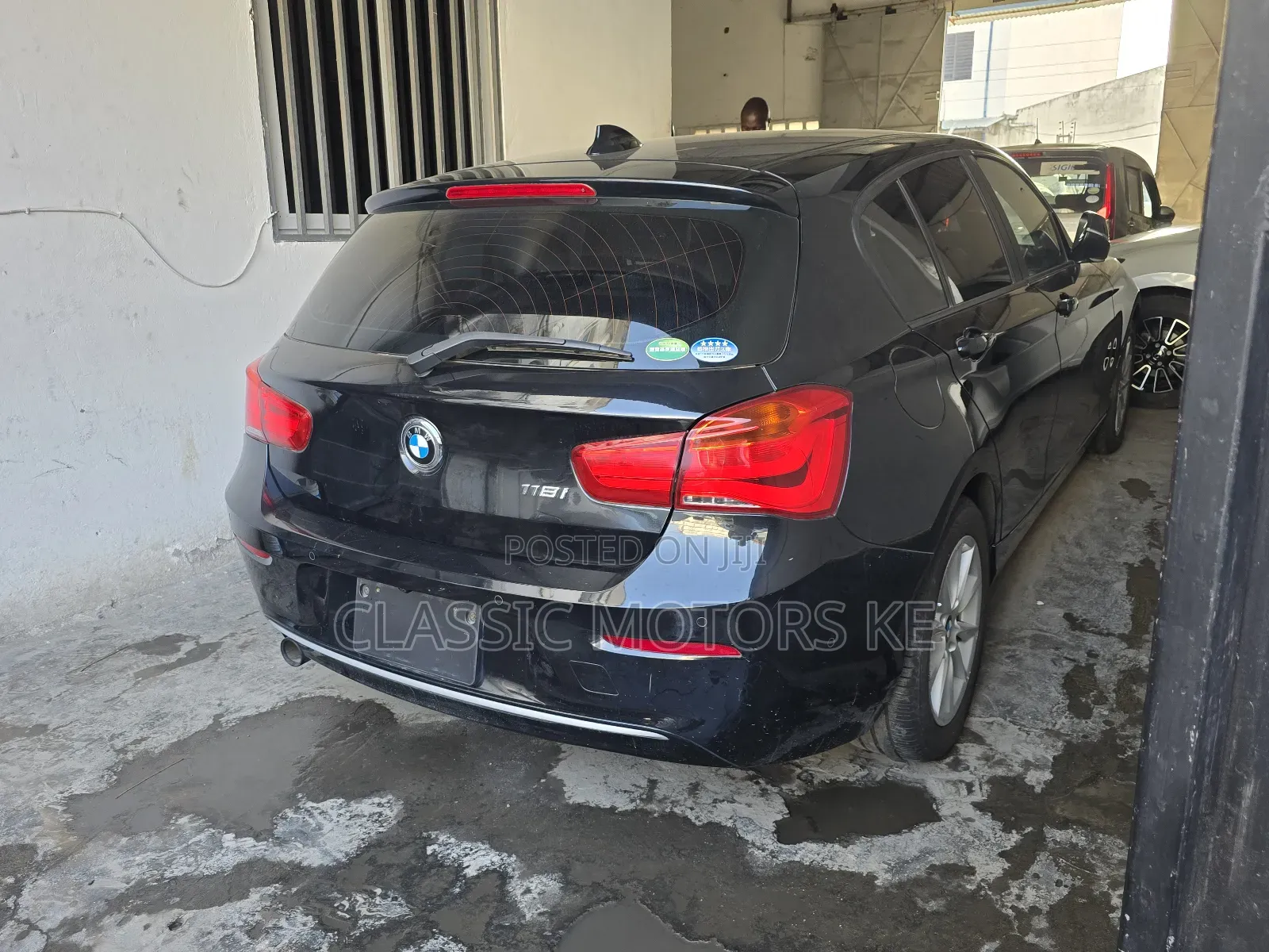 BMW 118i 2019 Black