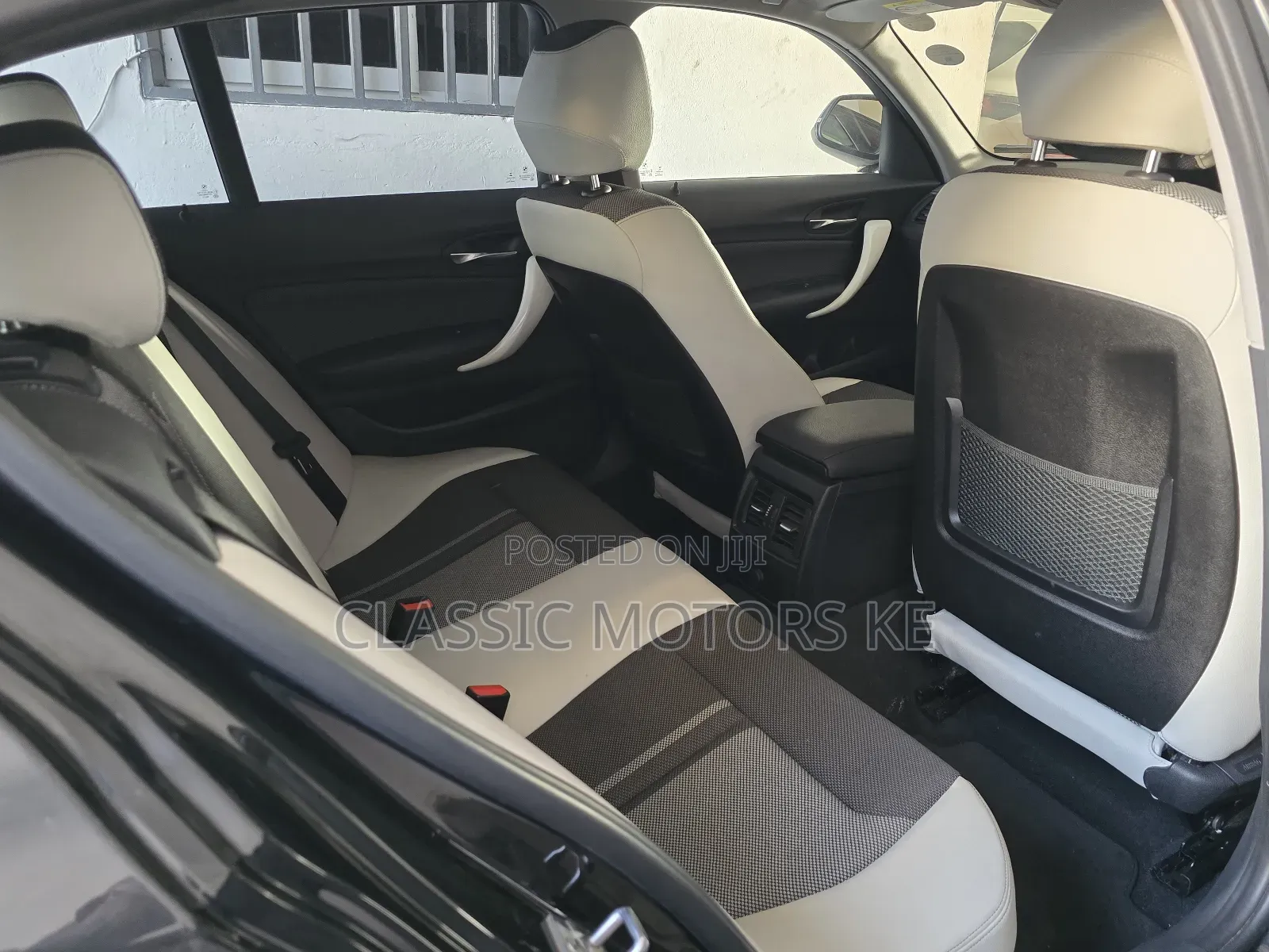 BMW 118i 2019 Black
