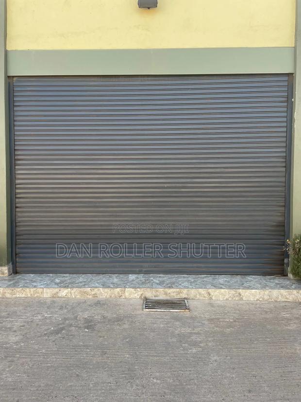 Automatic Roller Shutter With Backup System - thumbnail 2