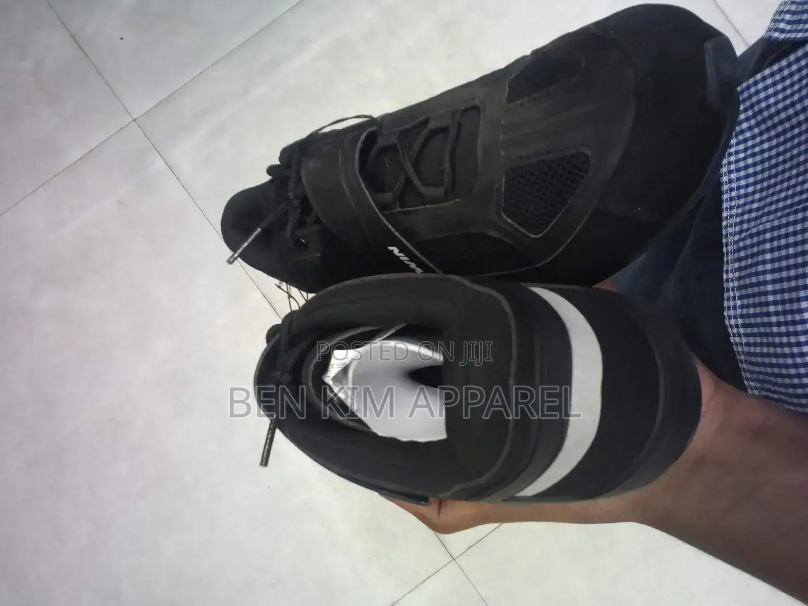 Sports Cycling Touring Shoes Reflective Heel Lace Up