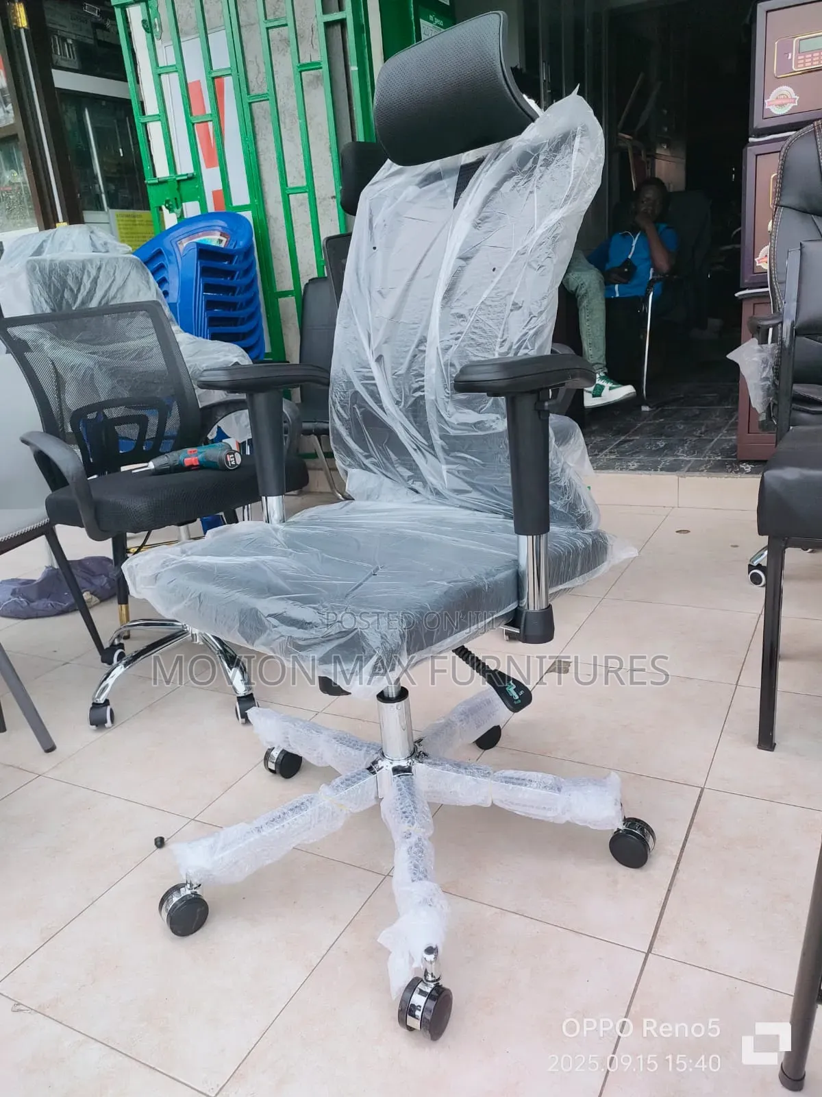 Back Support Orthopaedic Chair