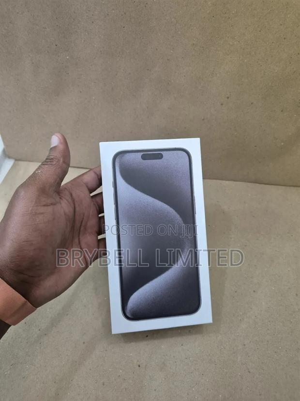 New Apple iPhone 15 Pro Max 256 GB Black - thumbnail 5