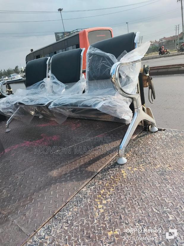 Link Chair Waiting/Visitors Chairs - main view