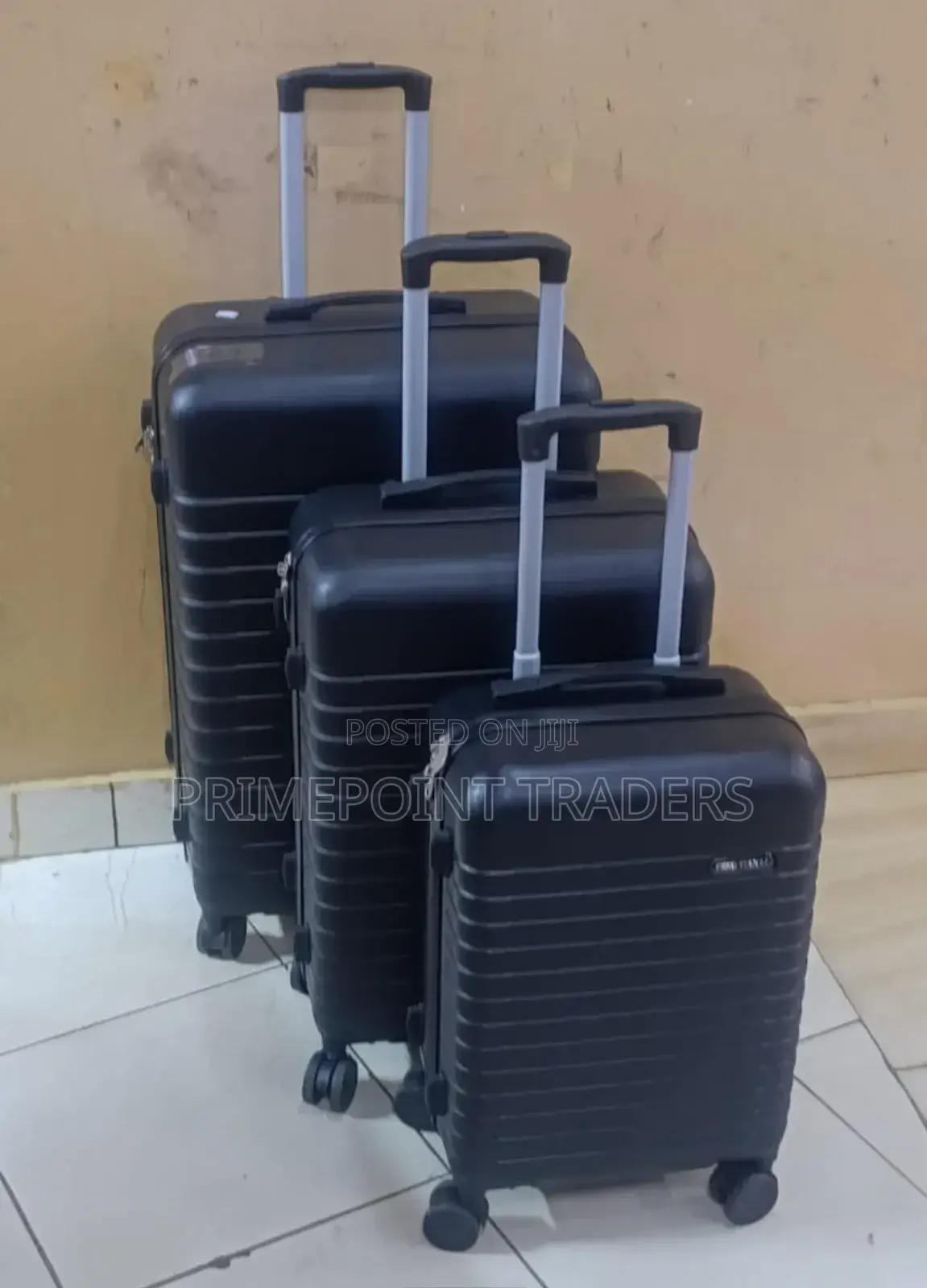 3 in 1 Luxurious Fibre Suitcase