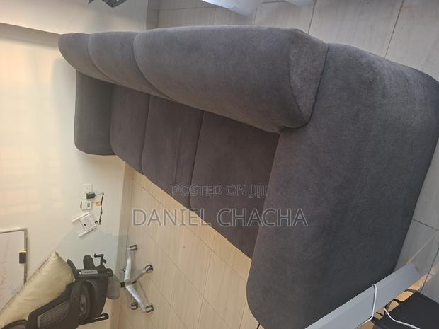 Modern 3-Seater Fabric Sofa – Dark Grey – Excellent Condition - thumbnail 2