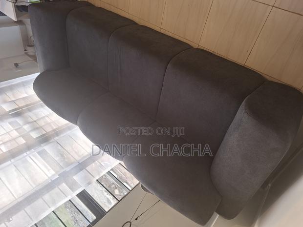 Modern 3-Seater Fabric Sofa – Dark Grey – Excellent Condition - thumbnail 3