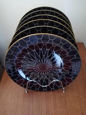 10 Eramic Dinner Plates Available At - main view