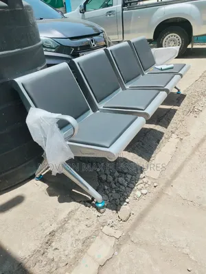 Padded Heavy Duty Waiting Bench Chair