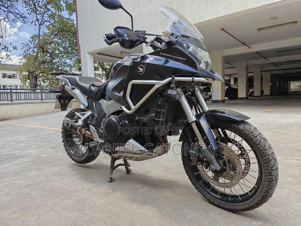 Honda 2012 Black - main view