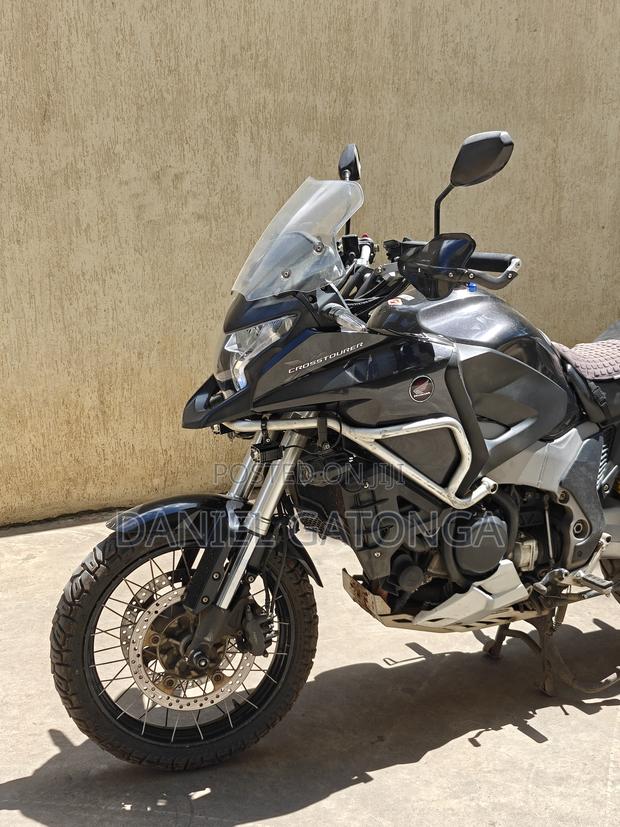 Honda 2012 Black - thumbnail 4