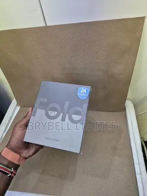 New Samsung Galaxy Z Fold4 512 GB Black