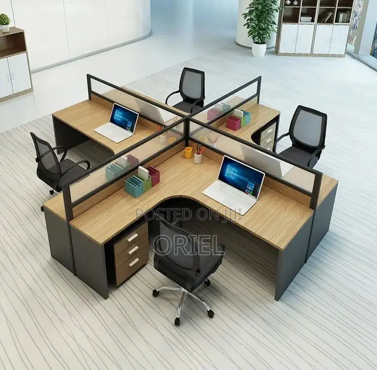Office Workstation; Open-plan Curved 4-person Workstation