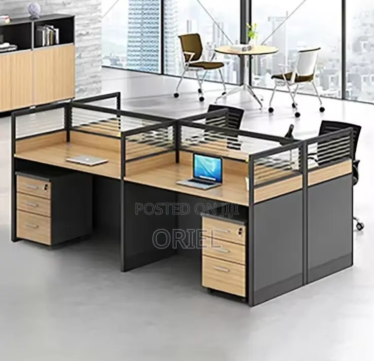 Office Workstation; Open-plan Curved 4-person Workstation