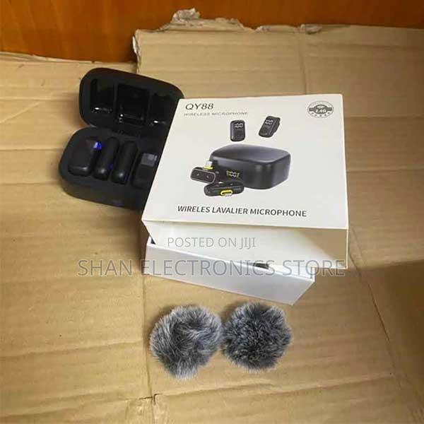 Qy88plug Play Magnetic Mic Dual Receiver Microphone Wireless Lavalier - main view