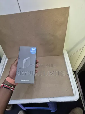 New Samsung Galaxy Z Flip6 256 GB Blue