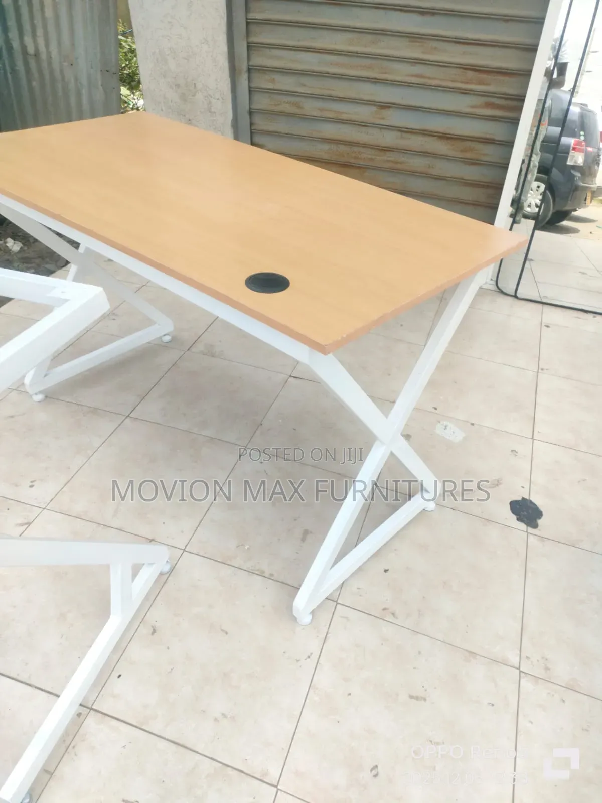 Office Table Furnitures Tables