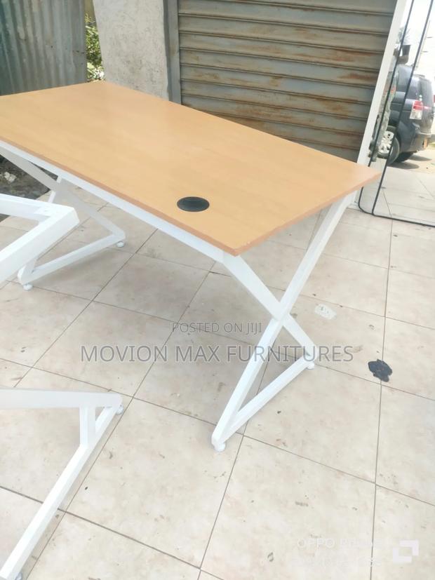 Office Table Furnitures Tables