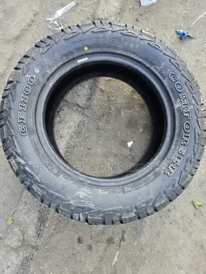 215 /65 R16 Comforser(All Terrein)