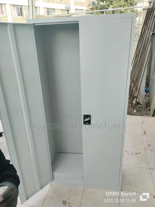 Modern Cabinet - main view