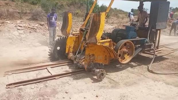 Stone Cutting Machine - thumbnail 3