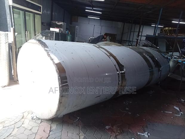 Litres Stainless Steel Tank for Milk and Water. - main view