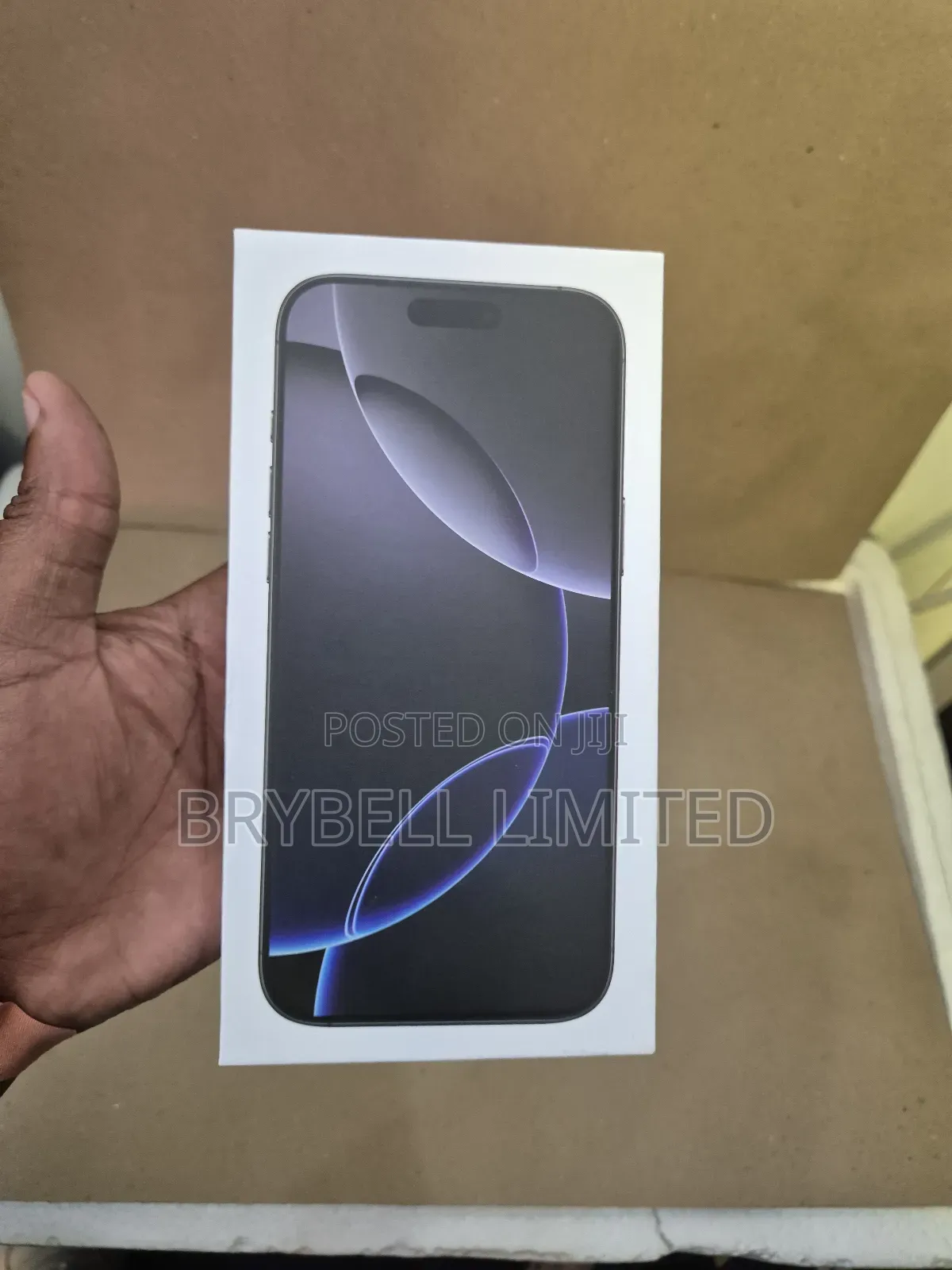 New Apple iPhone 16 Pro Max 256 GB Black