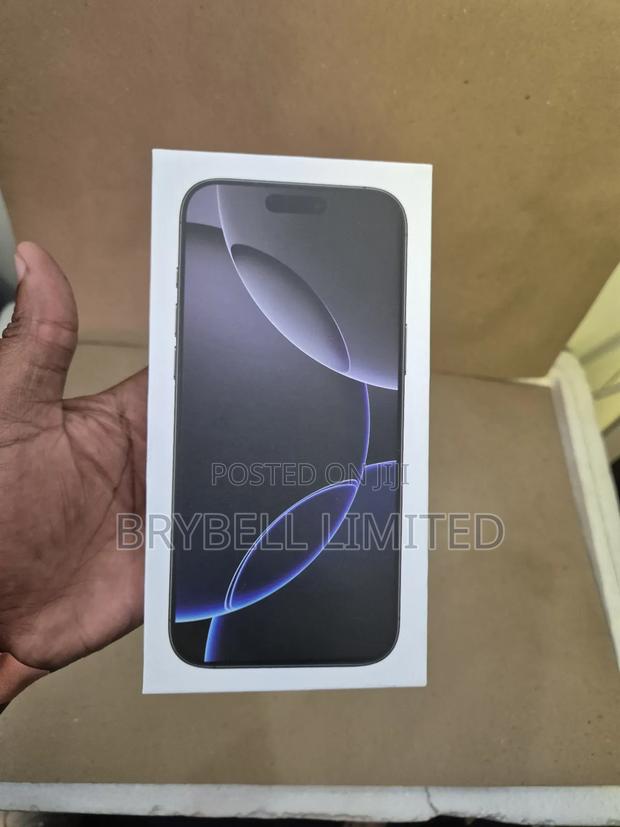 New Apple iPhone 16 Pro Max 256 GB Black - main view