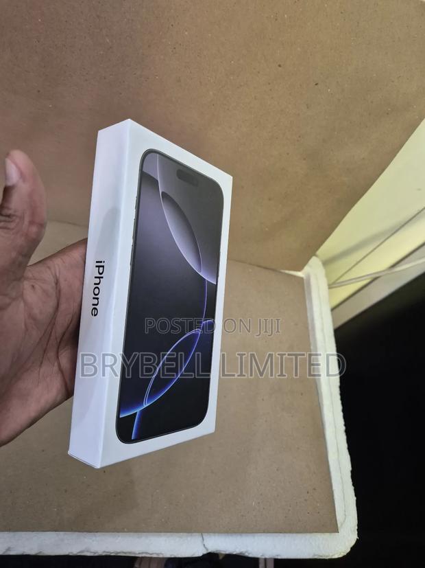 New Apple iPhone 16 Pro Max 256 GB Black - thumbnail 4