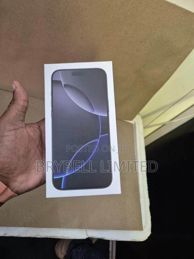 New Apple iPhone 16 Pro Max 256 GB Black - thumbnail 5