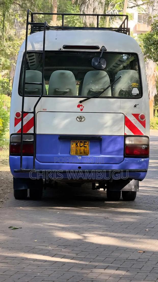 Toyota Coaster 2008 Blue - thumbnail 3