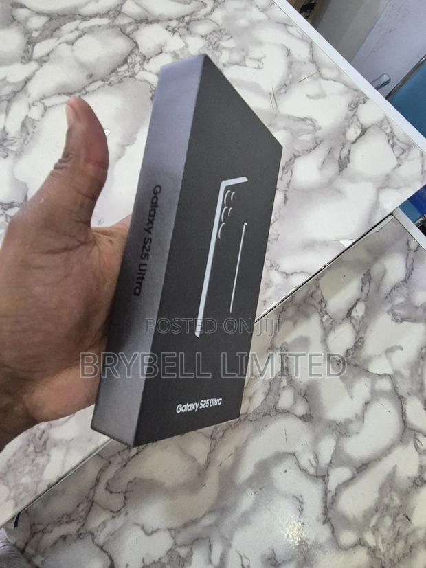 New Samsung Galaxy S25 Ultra 512 GB Silver - thumbnail 7