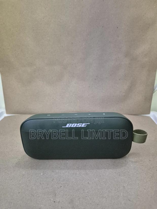 Bose Portable Bluetooth Speaker - thumbnail 6