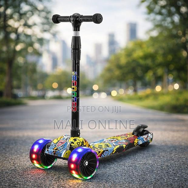 Kids 3-Wheel Kick Scooter With Led Light-Up Wheels Music
