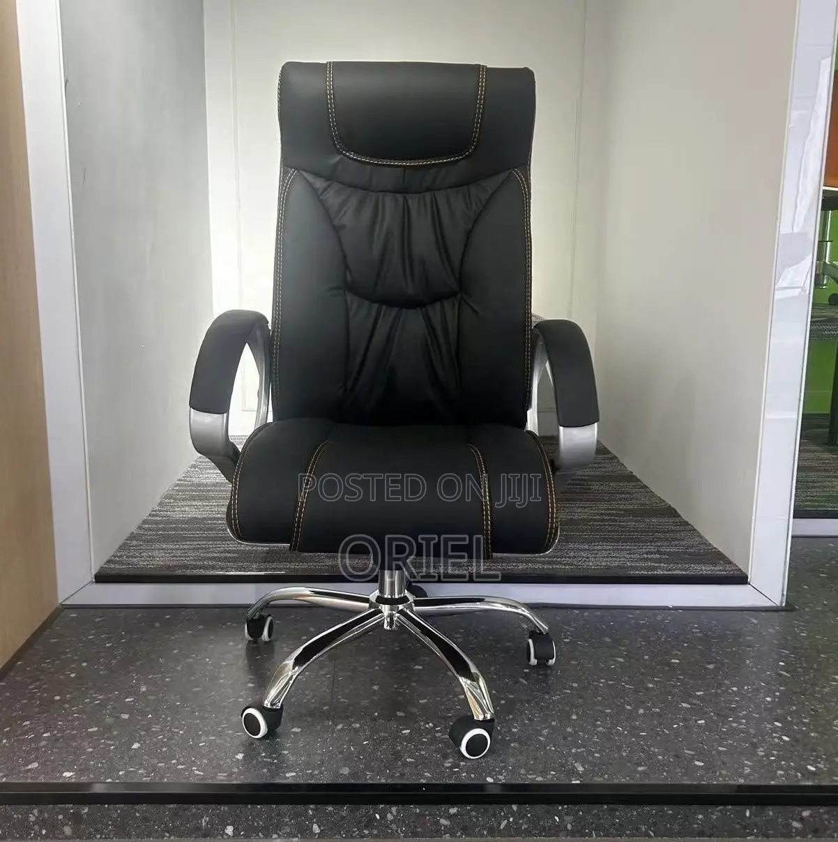 Office Chairs; Comfort-Fit High-Back Executive Office Chair
