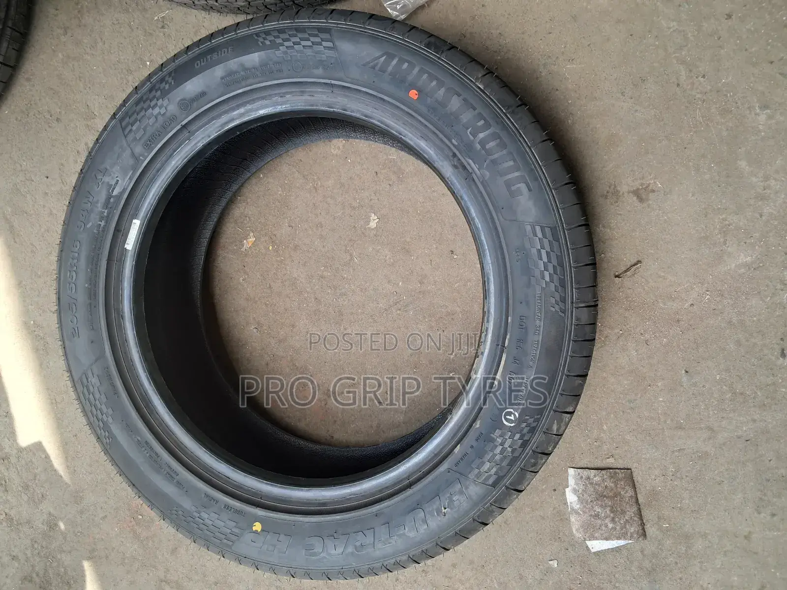 Armstrong 205/55r16