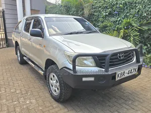 Toyota Hilux 2011 Silver