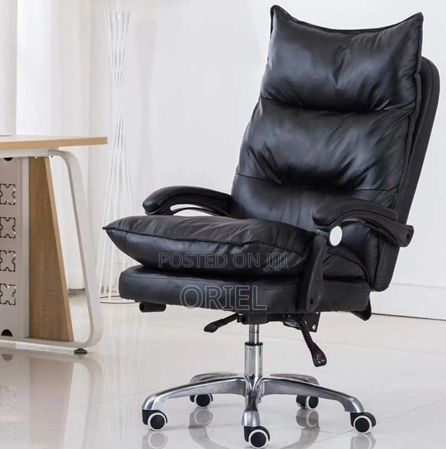 Office Chair; Corporate Executive Office Desk Chair