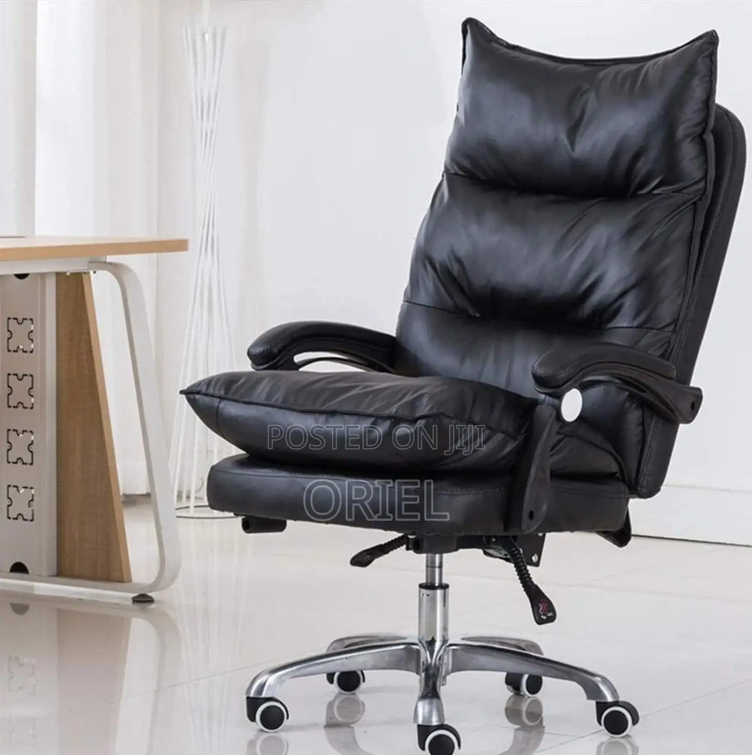 Office Chair; Corporate Executive Office Desk Chair
