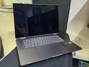Laptop HP Spectre X360 32GB Intel Core Ultra 7 SSD 1T