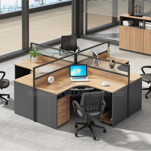 Workstation; Curved 4-way Workstation - thumbnail 6