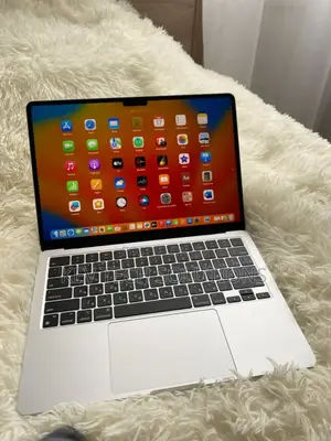 Laptop Apple MacBook Pro 2021 M1 16GB Apple M1 Pro SSD 512GB