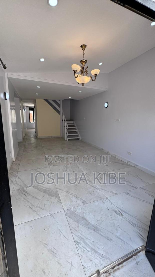 4bdrm Townhouse/Terrace in BuruBuru for sale - thumbnail 2