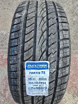 255 /45 R19 Maxtrek Tyres (New Technology)