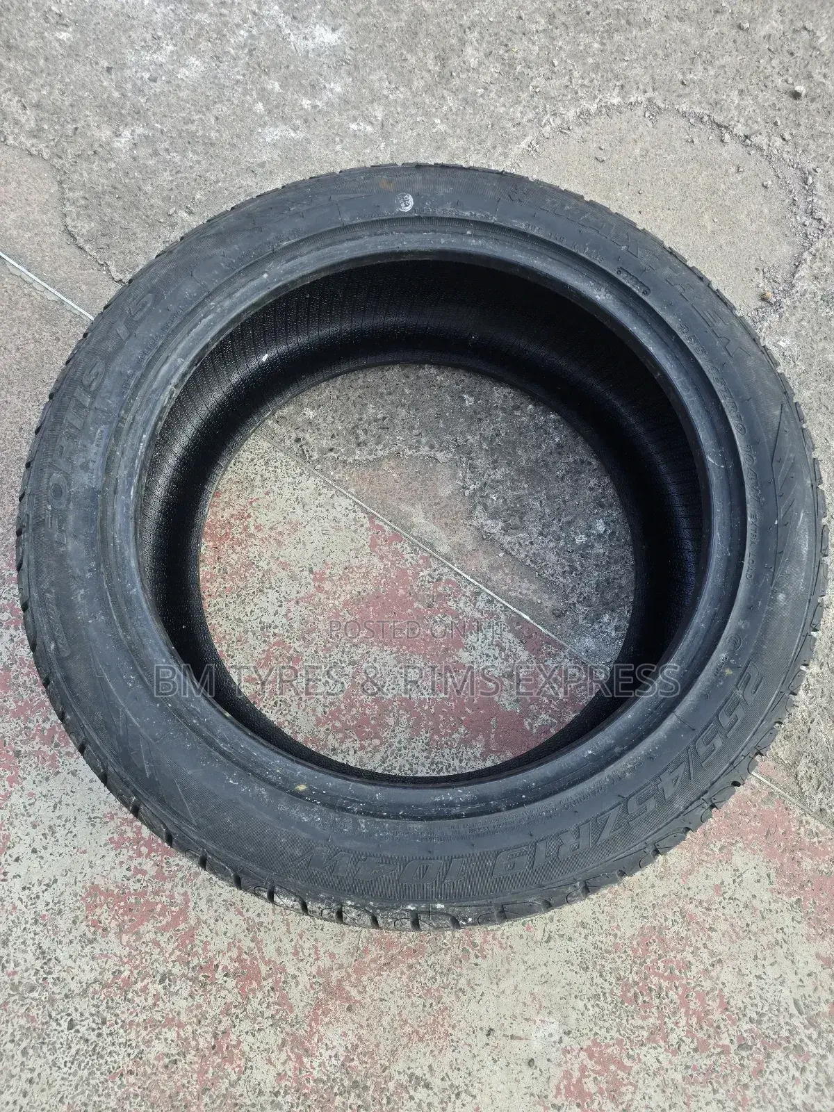 255 /45 R19 Maxtrek Tyres (New Technology)