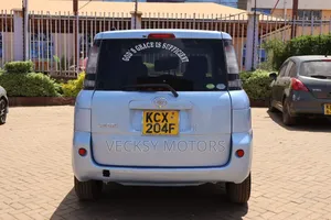 Toyota Sienta 1.5 FWD 2012 Blue