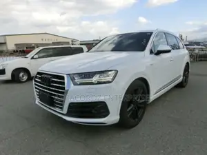 Audi Q7 3.0T Premium AWD quattro 2018 White