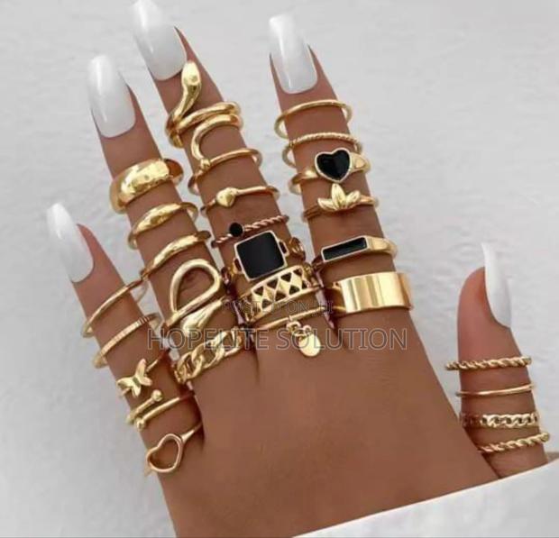 Assorted Ring Girls Set - main view