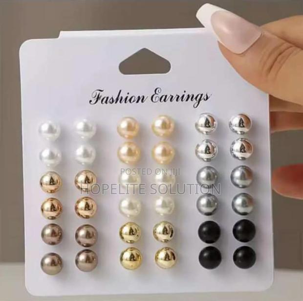 18 Pairs Earing for Daily Wear - thumbnail 3