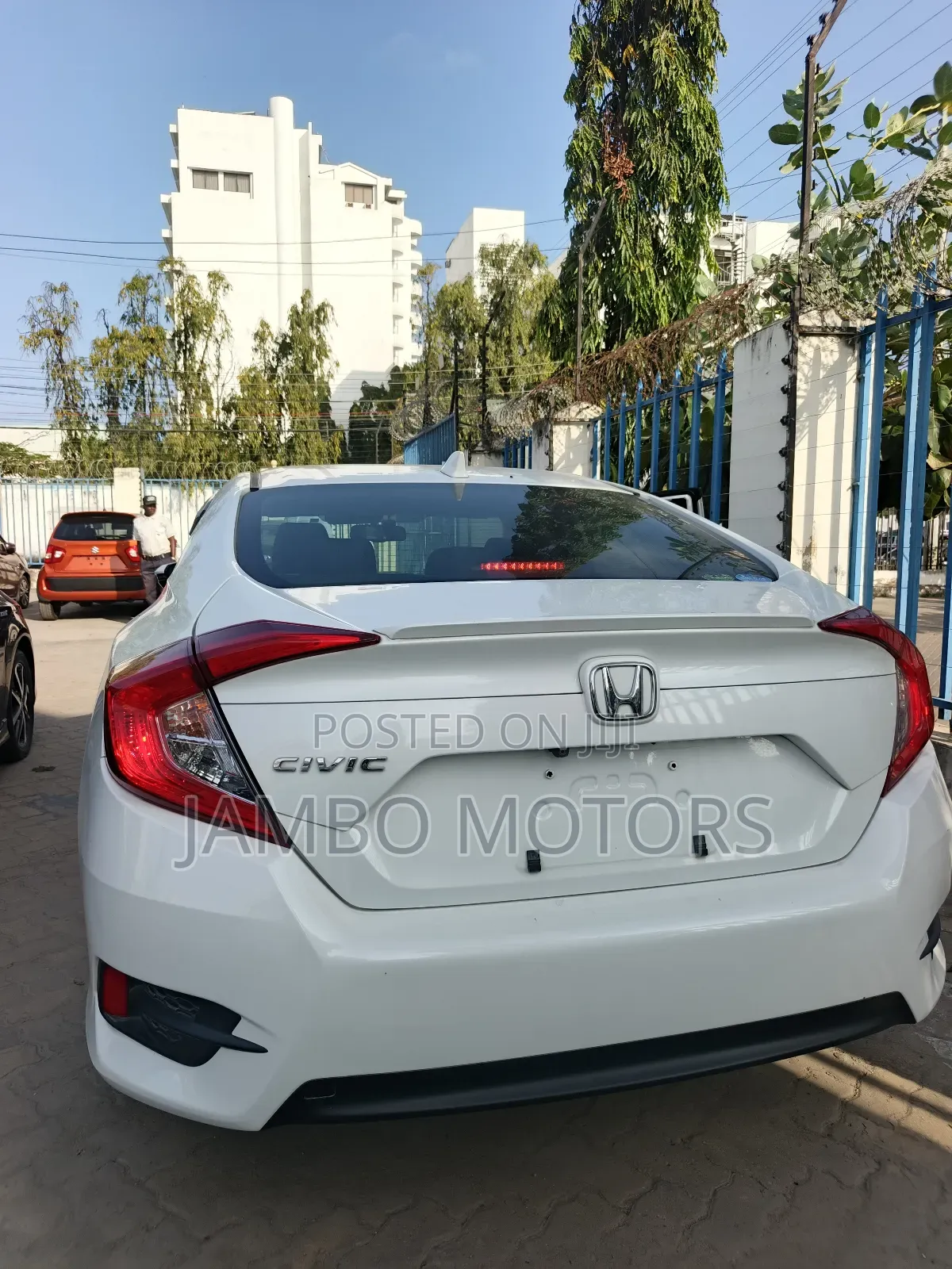 Honda Civic EX-L Sedan 2019 White