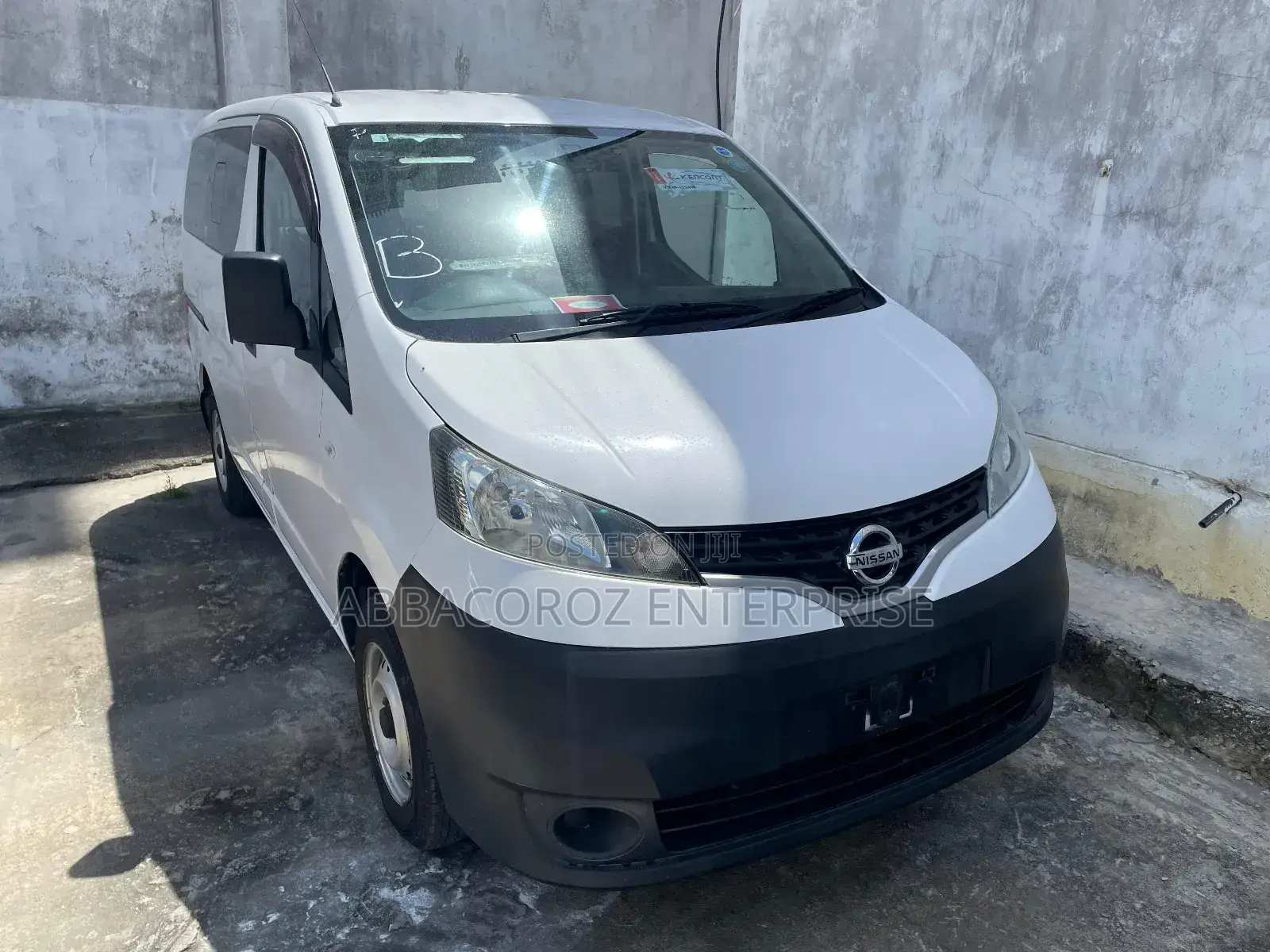Nissan NV200 SV 2018 White